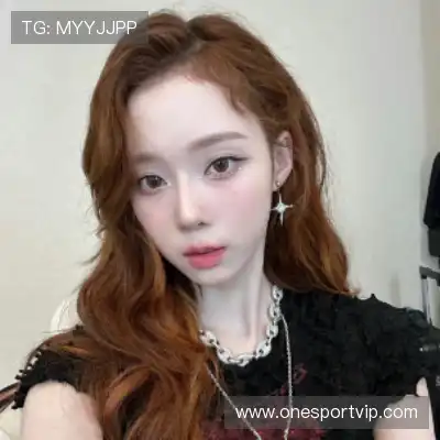 何凡菁